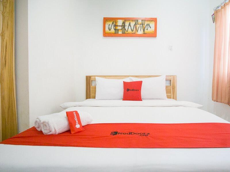 Reddoorz @ Jalan Gatot Subroto Denpasar Hotel Exterior photo