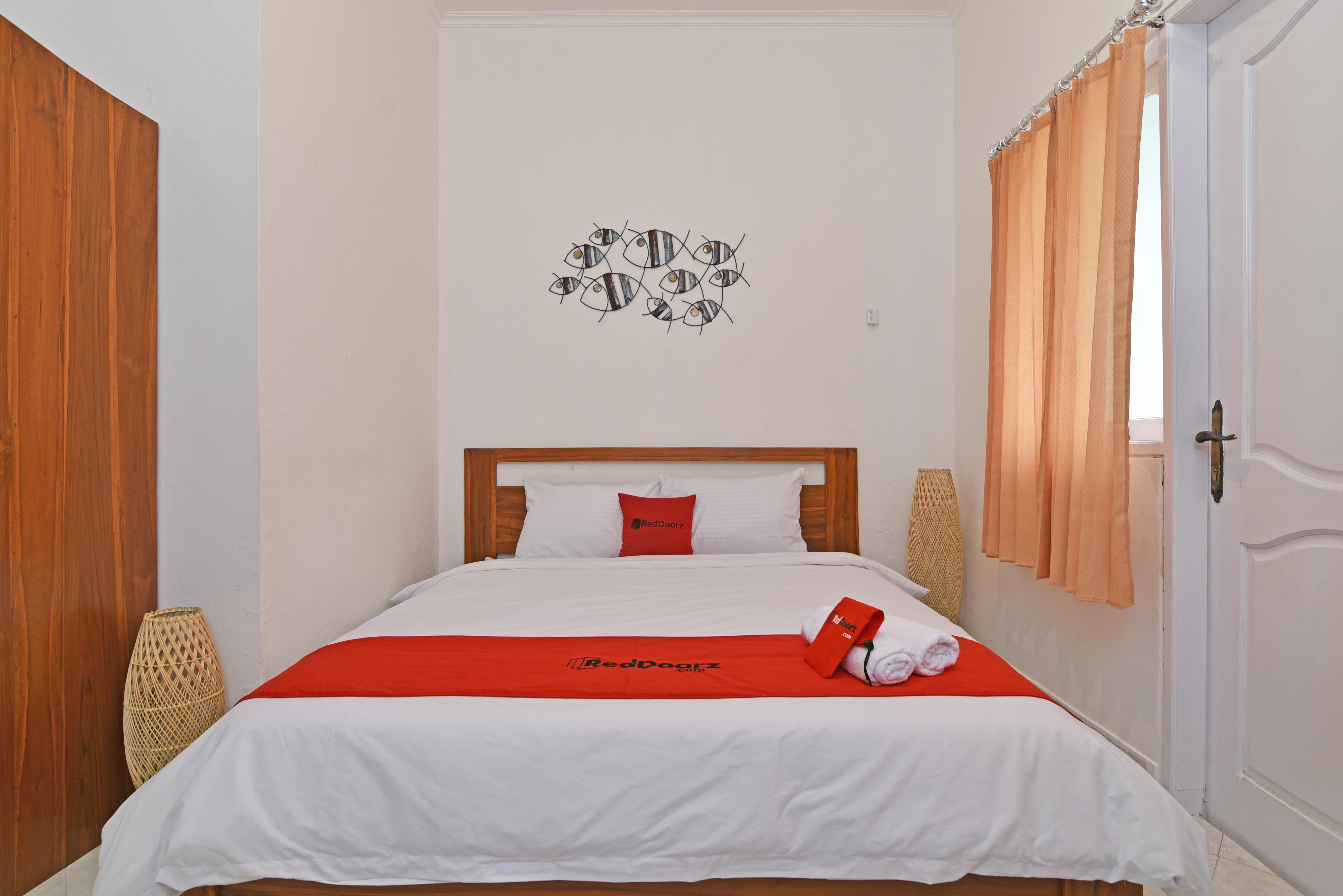 Reddoorz @ Jalan Gatot Subroto Denpasar Hotel Exterior photo