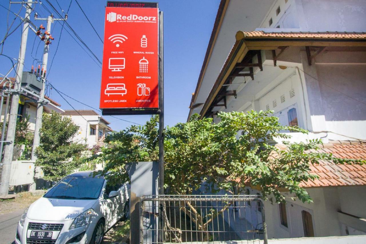 Reddoorz @ Jalan Gatot Subroto Denpasar Hotel Exterior photo